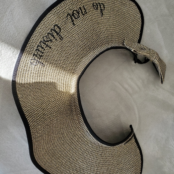 Sun hat - Picture 6 of 9